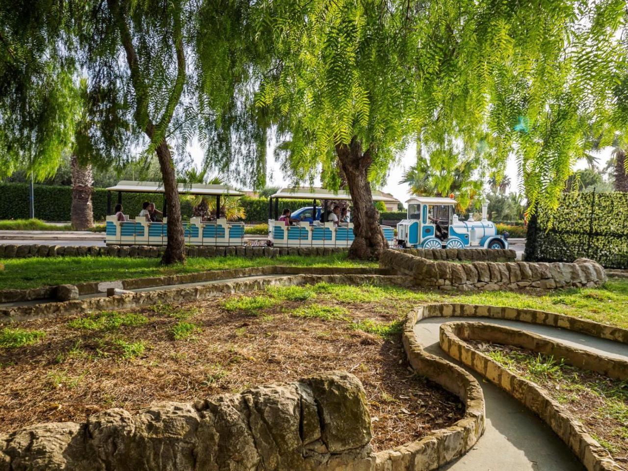 I Giardini Di Athena- Athena Resort Scoglitti Buitenkant foto