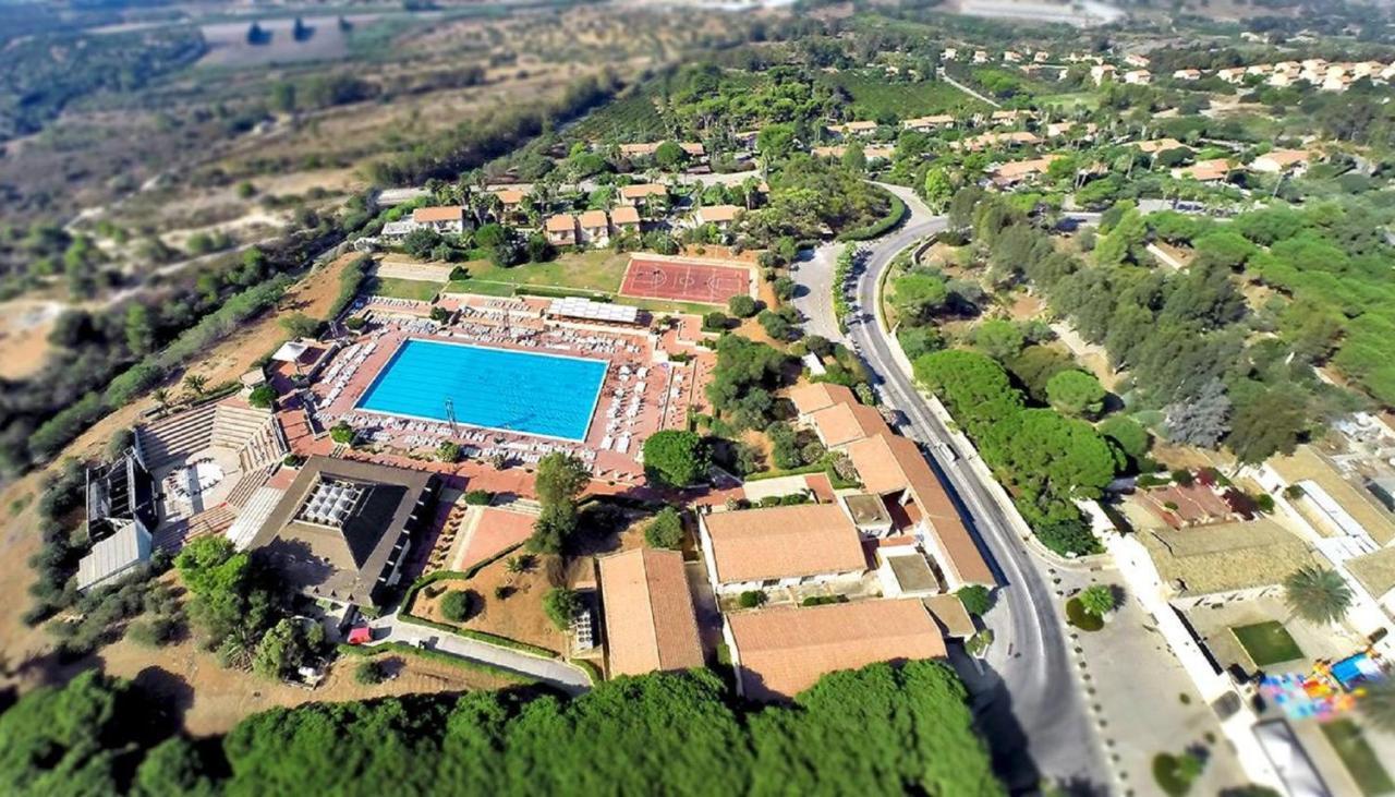 I Giardini Di Athena- Athena Resort Scoglitti Buitenkant foto